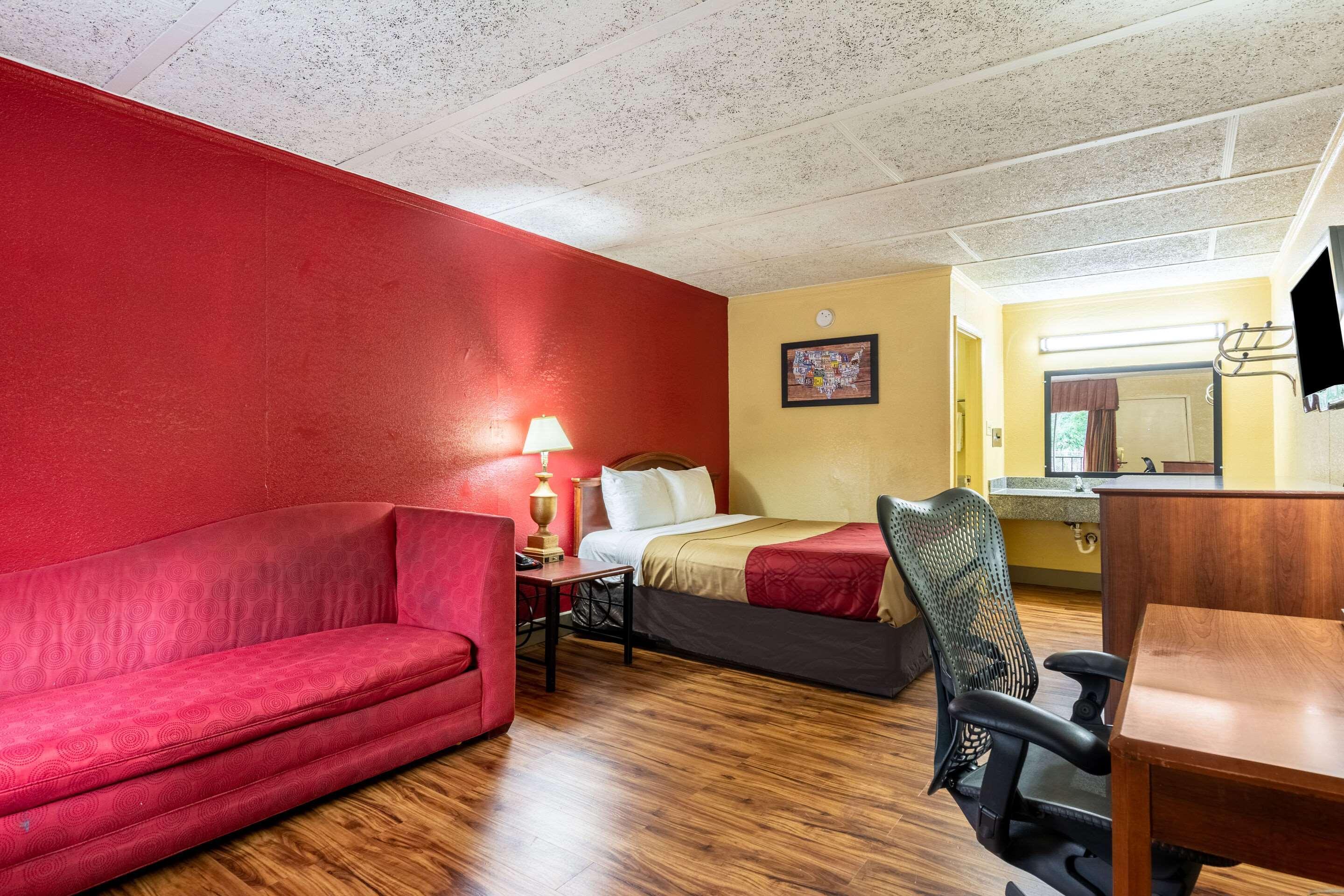 Econo Lodge Charlotte Airport Area Exterior photo